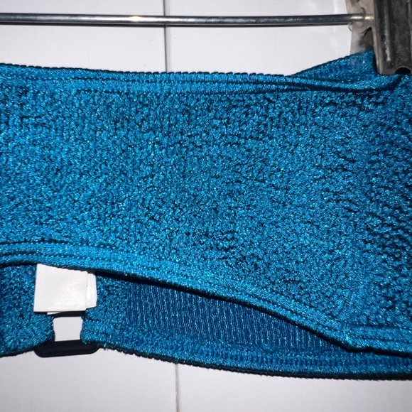 Bond-eye bikini - Picture 4 of 8